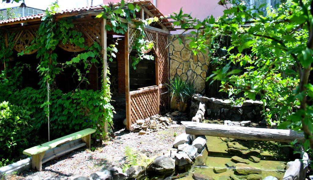 Tamar Guest House Gori Habitación foto